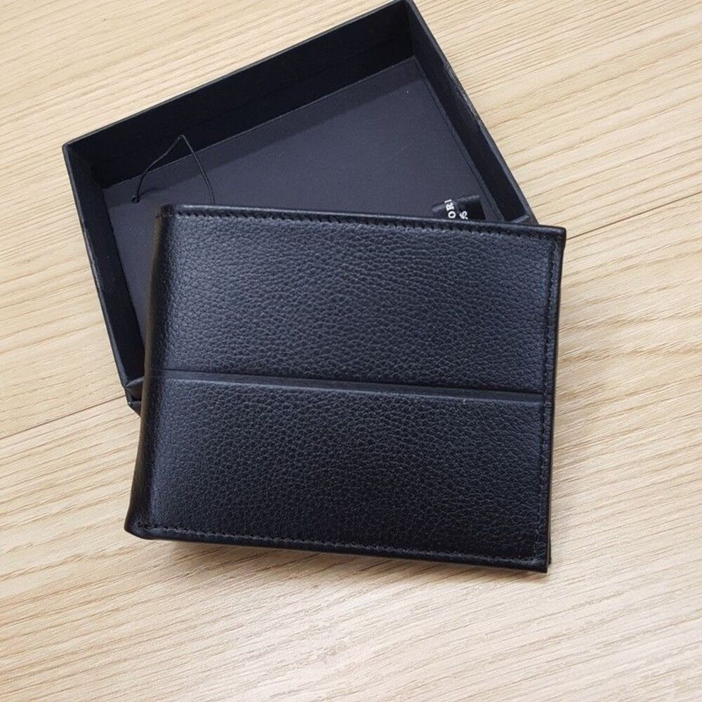 BLOOMINGDALES Mens Solid Black Genuine Leather Wallet Bifold Center Line
